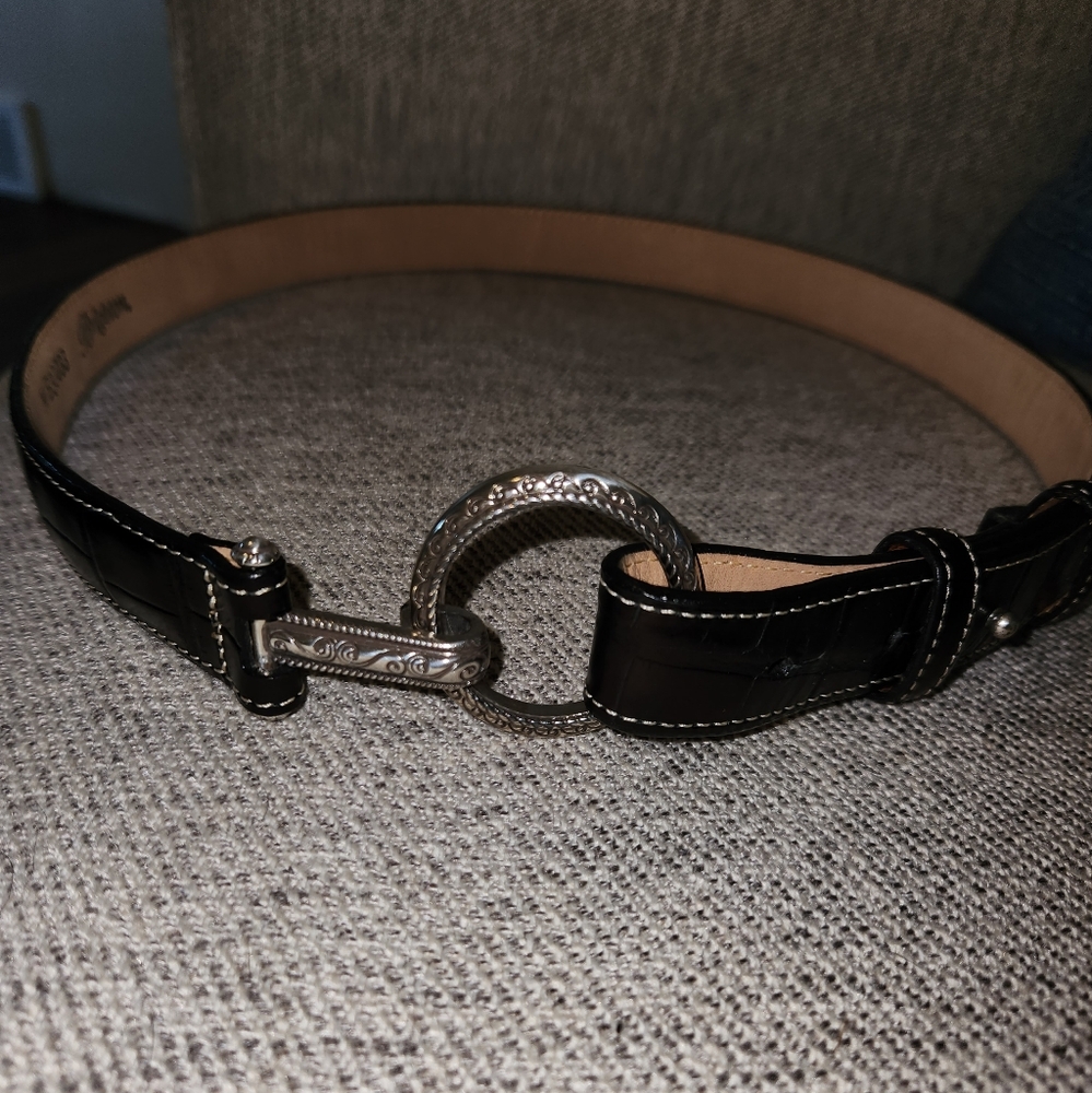 Brighton Designer Black Croc Embossed Hook Belt sz 30 Medium